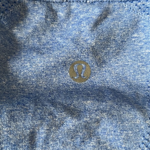 Lululemon men’s polo M - Picture 4 of 4